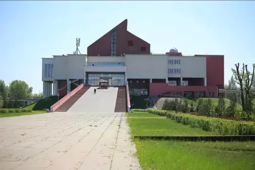 Советский модернизм и "спальники" — Архитектурный велорейв 1